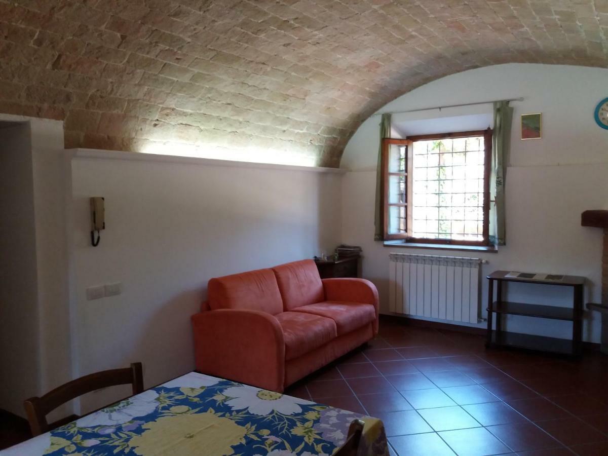 Affittacamere Antonio E Francesca Staggia Luaran gambar